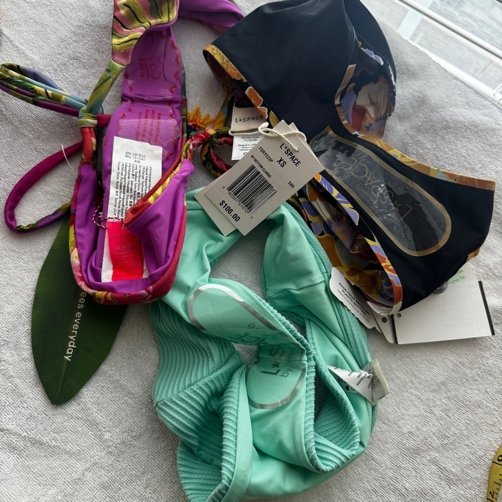 ✨Bundle ✨L*Space farm Rio Mint Green Bikini Bottom XS 3 pieces nwt - Picture 11 of 11